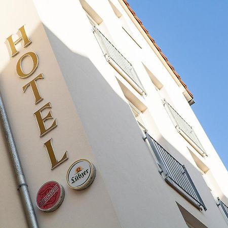 Hotel Kronprinz Greifswald Exteriör bild